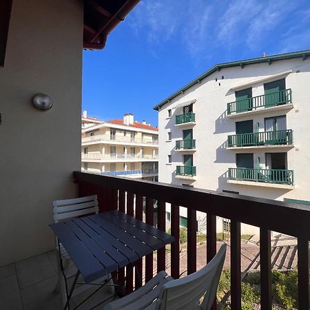 Апартаменты Studio Mezzanine A 100M De La Plage Avec Balcon, Apercu Mer Et Parking - Saint-Jean-De-Luz - Fr-1-239-576 Экстерьер фото